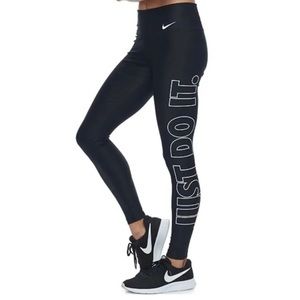 NIKE BLACK WORKOUT ACTIVEWEAR SET